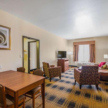 Quality Inn & Suites Lampasas Luaran gambar